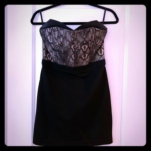 bebe Strapless Lace bodice mini dress Black Sz 6